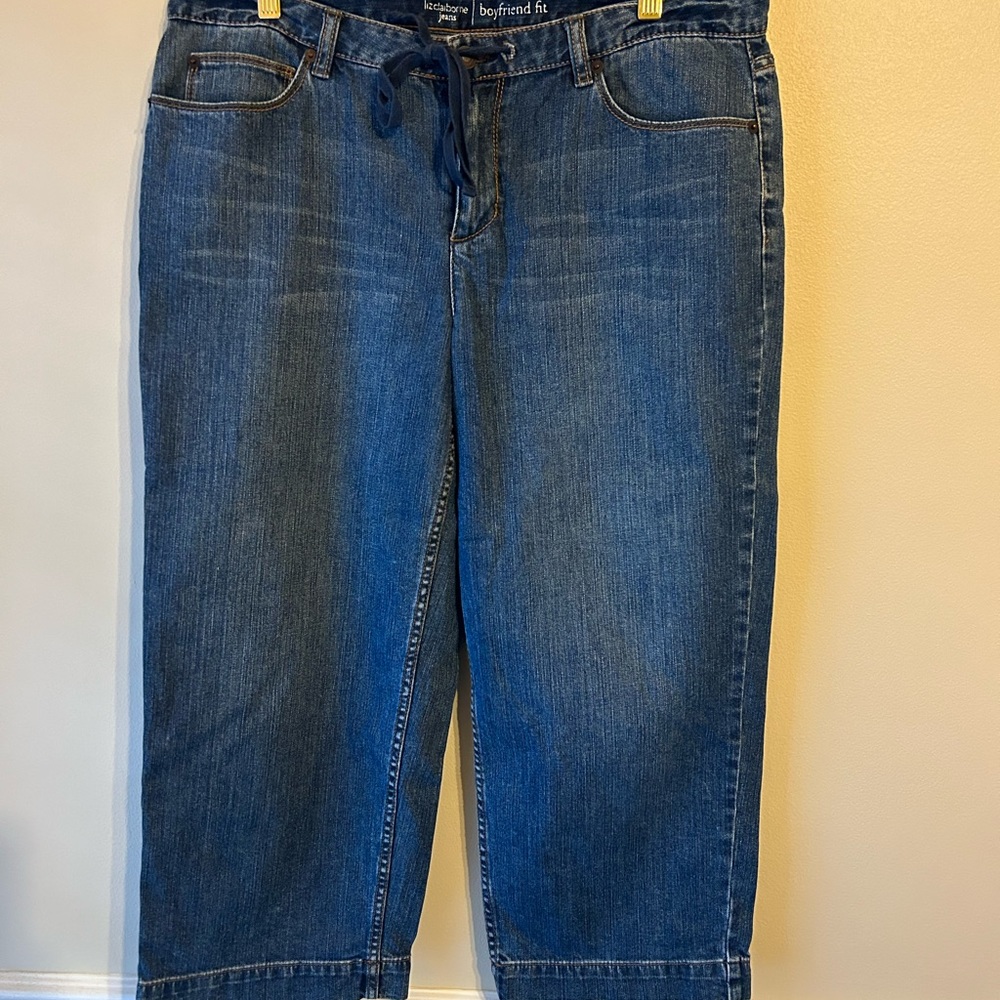 Liz Claiborne capri jeans, size 12